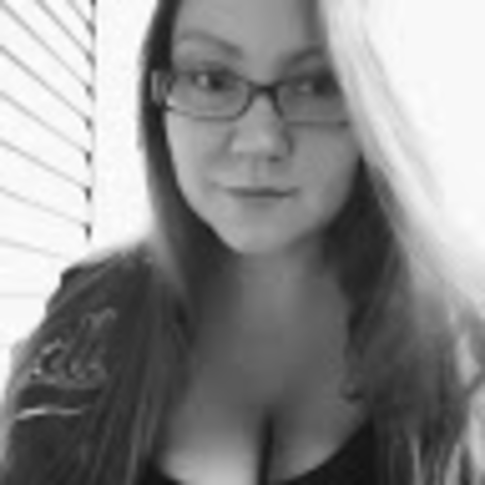 Meet your Posher, Mrs. amber